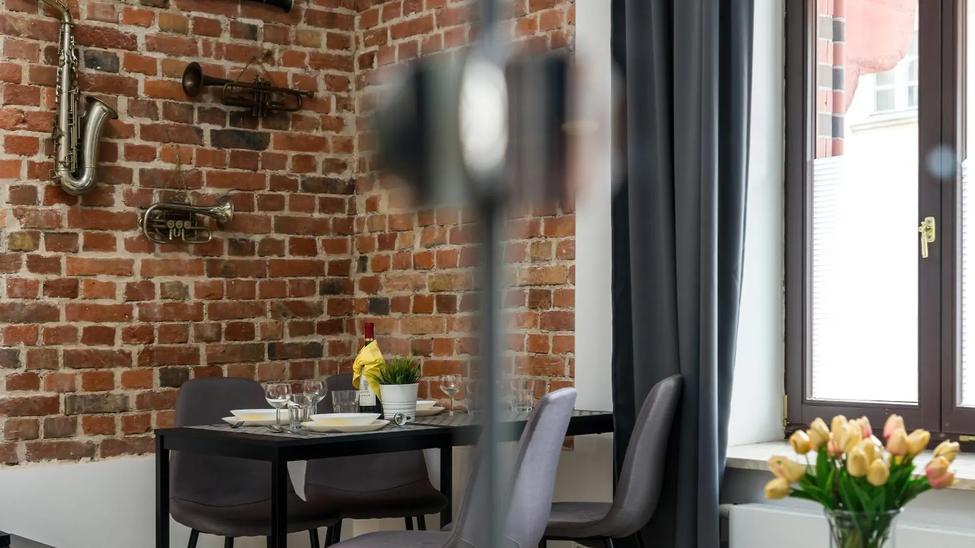 Old Town Studio Swiety Wojciech Street - Poznan By Noclegi Renters 0*,  Poland